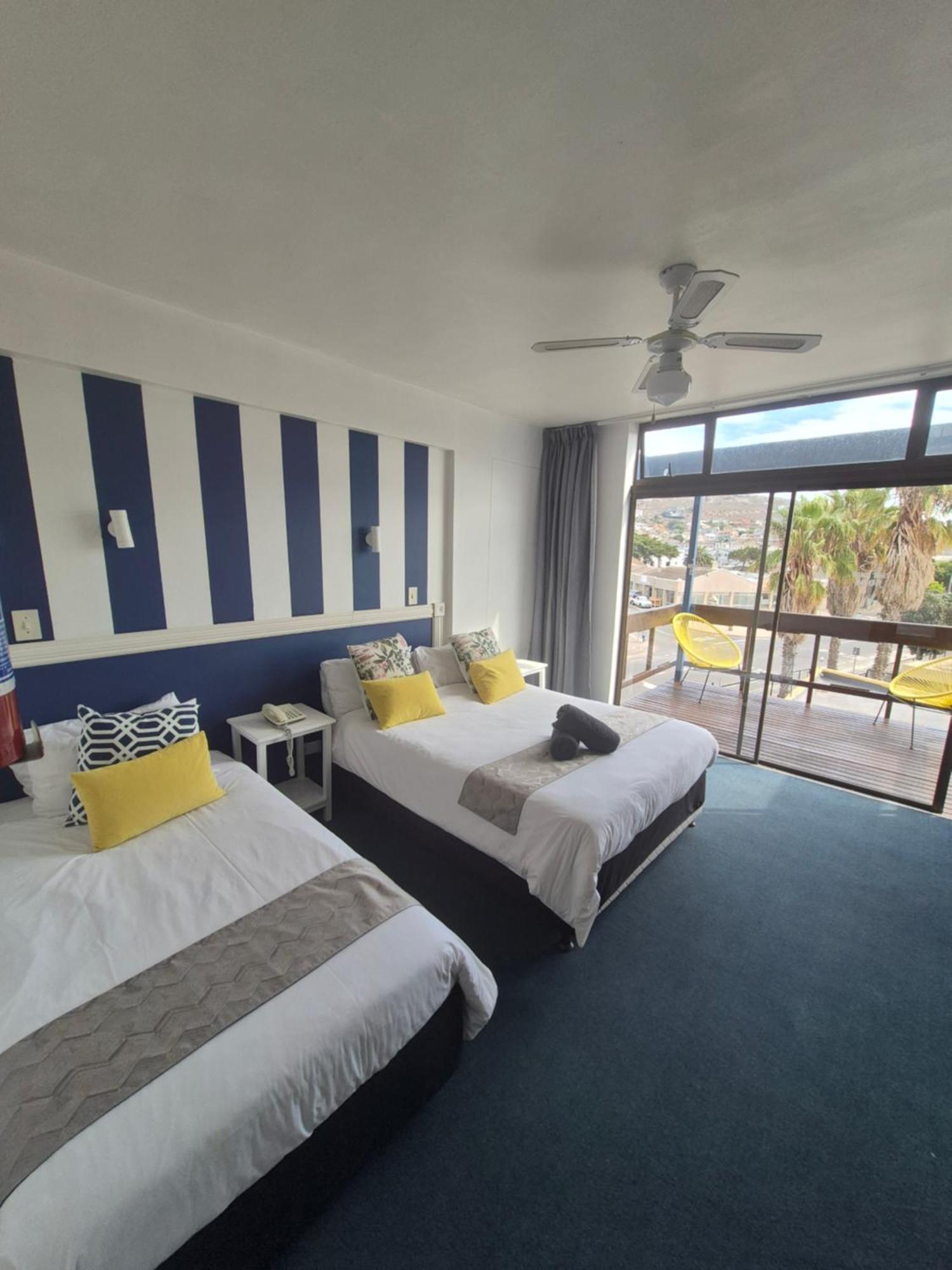 Hoedjiesbaai Hotel Saldanha Bay Exterior foto